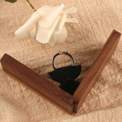 Promise Rotating Ring Box